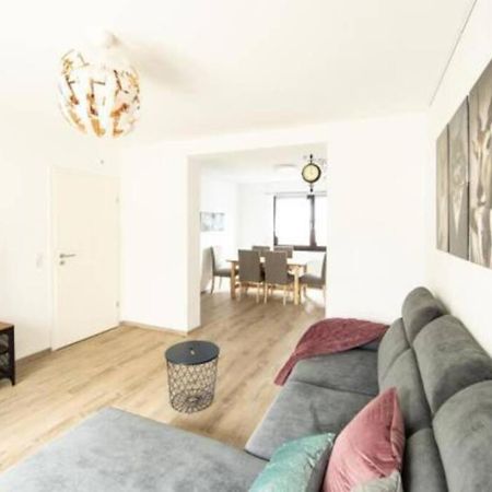 Bruehl Mitte, Neu Renoviertes Haus Villa Luaran gambar